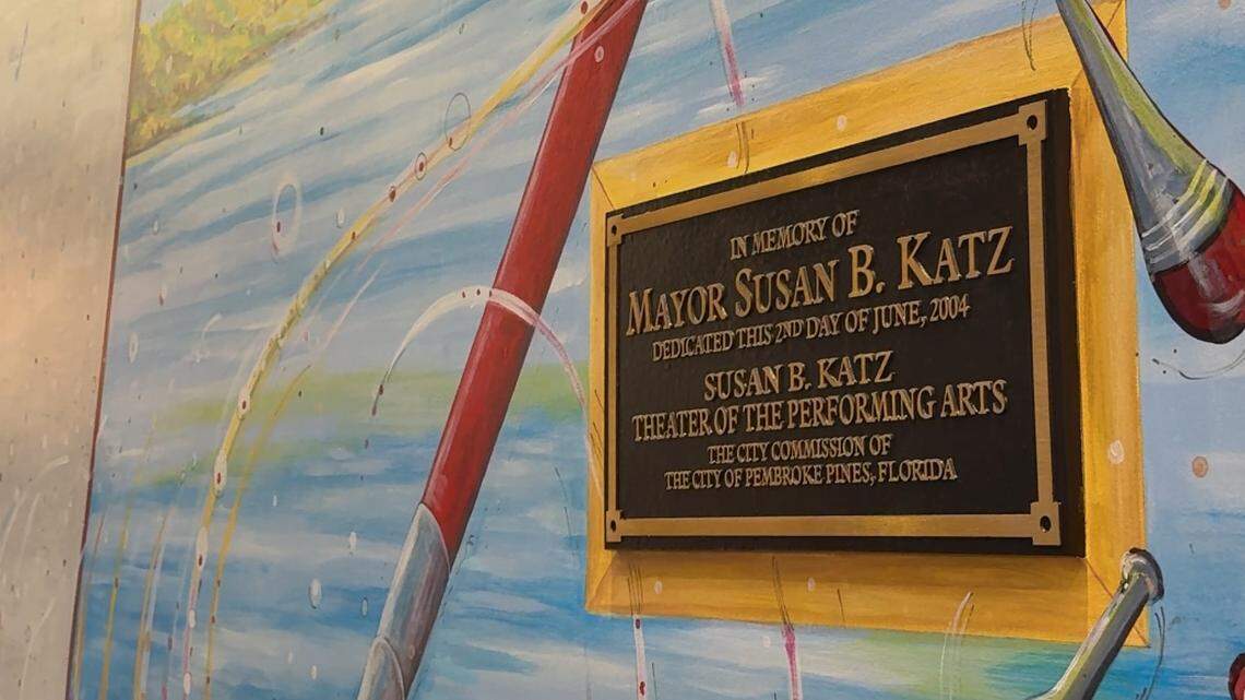 Theater, music and comedy: Here’s what’s happening this week in Pembroke Pines