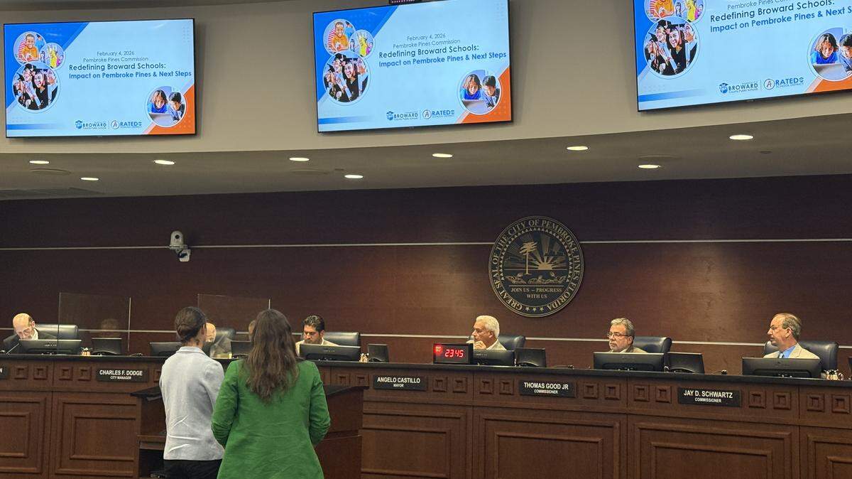Broward County Public School Board members Maura McCarthy Bulman (District 1) and Rebecca Thompson (District 2) speaking to the Pembroke Pines city commission on Wednesday, Feb. 4.