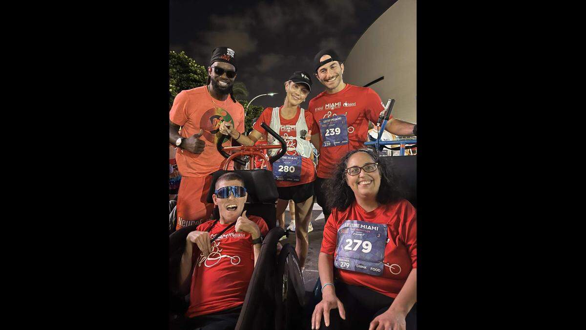 Fifteen duo teams raced under Special Compass at the Life Time Miami Marathon on Sunday, Jan. 25.