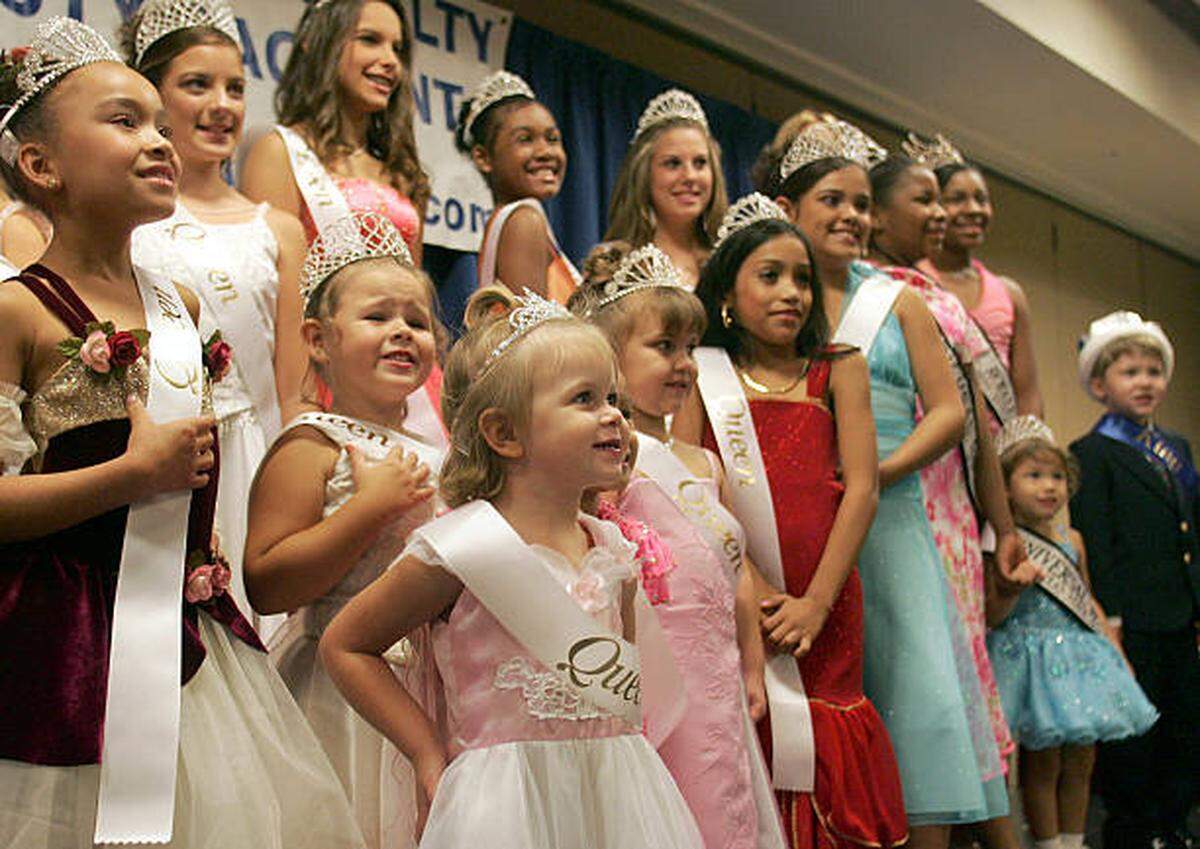 The City of Pembroke Pines Little Miss Sweetheart and Miss Pembroke Pines pageants will take place on April 23. 