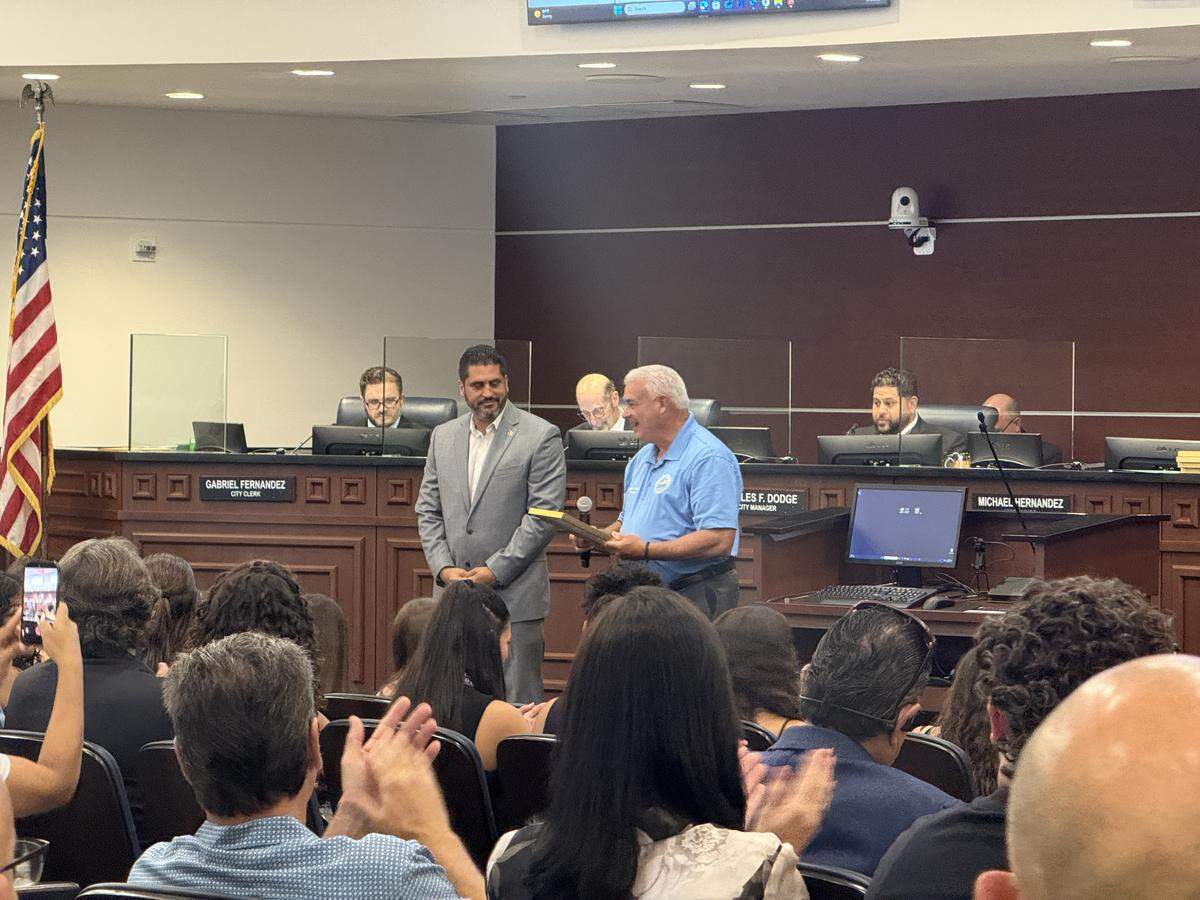 Vice Mayor Michael Hernandez and Mayor Angelo Castillo at the May 6 City Commission meeting.