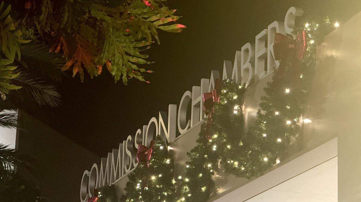 At the Dec. 11 Pembroke Pines City Commission meeting, commissioners approved an agreement to raise charter system teachers’ salaries.