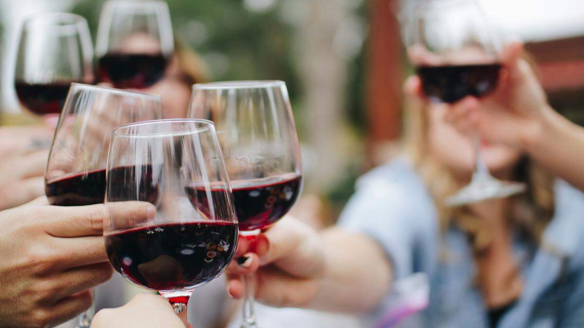Cooper’s Hawk Winery & Restaurants — 10310 Pines Blvd. — will host a Chilean wine pairing dinner on Sunday.