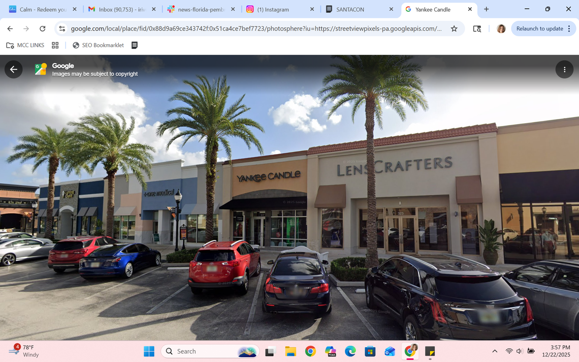 Screen grab of 317 SW 145th Terrace, the former site of Pembroke Gardens’ Yankee Candle.
