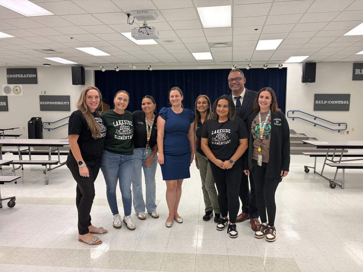 Broward County Public Schools board member Rebecca Thompson, center, with the Lakeside Elementary Parent Teacher Association.