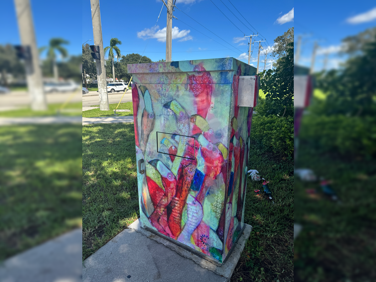 Tammy Seymour’s “Heads Up,” the 2020 winning artwork featured at  Hiatus Road and Sheridan Street. 