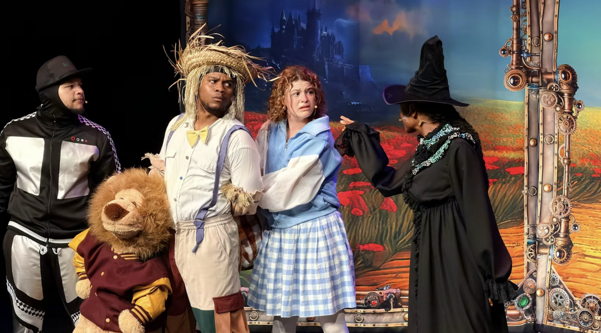 Follow the Yellow Brick Road to the Susan B. Katz Theater, where Fantasy Theatre Factory will put on a free performance of “The Wonderful Wizard of Oz” on Tuesday, June 23.