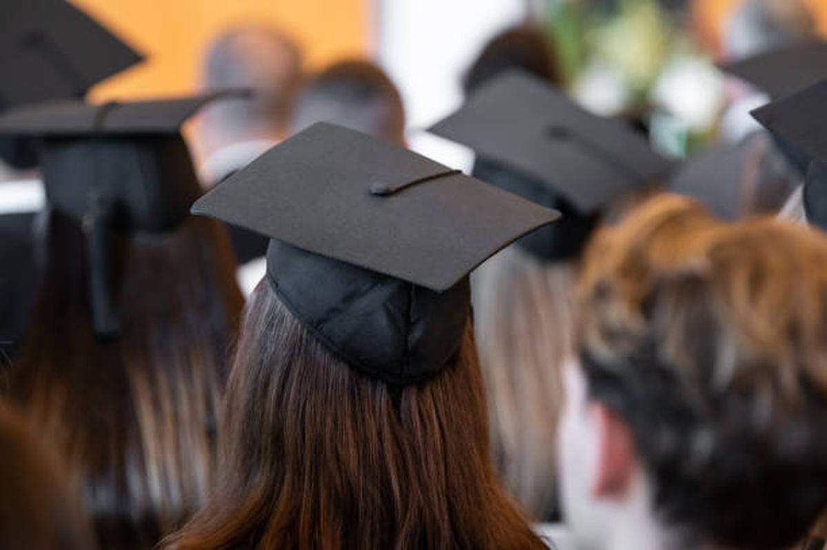 Broward County Public Schools announced on Jan. 13 that graduation rates have reached a historic high at 91.4% in 2025, up about 2.4% from the previous year. 