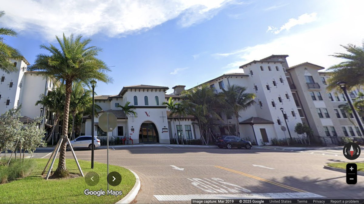 Ventura Pointe apartments in Pembroke Pines changed hands in a major deal Dec. 4, records show.